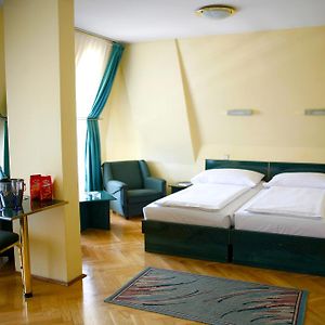 Familie Kamer